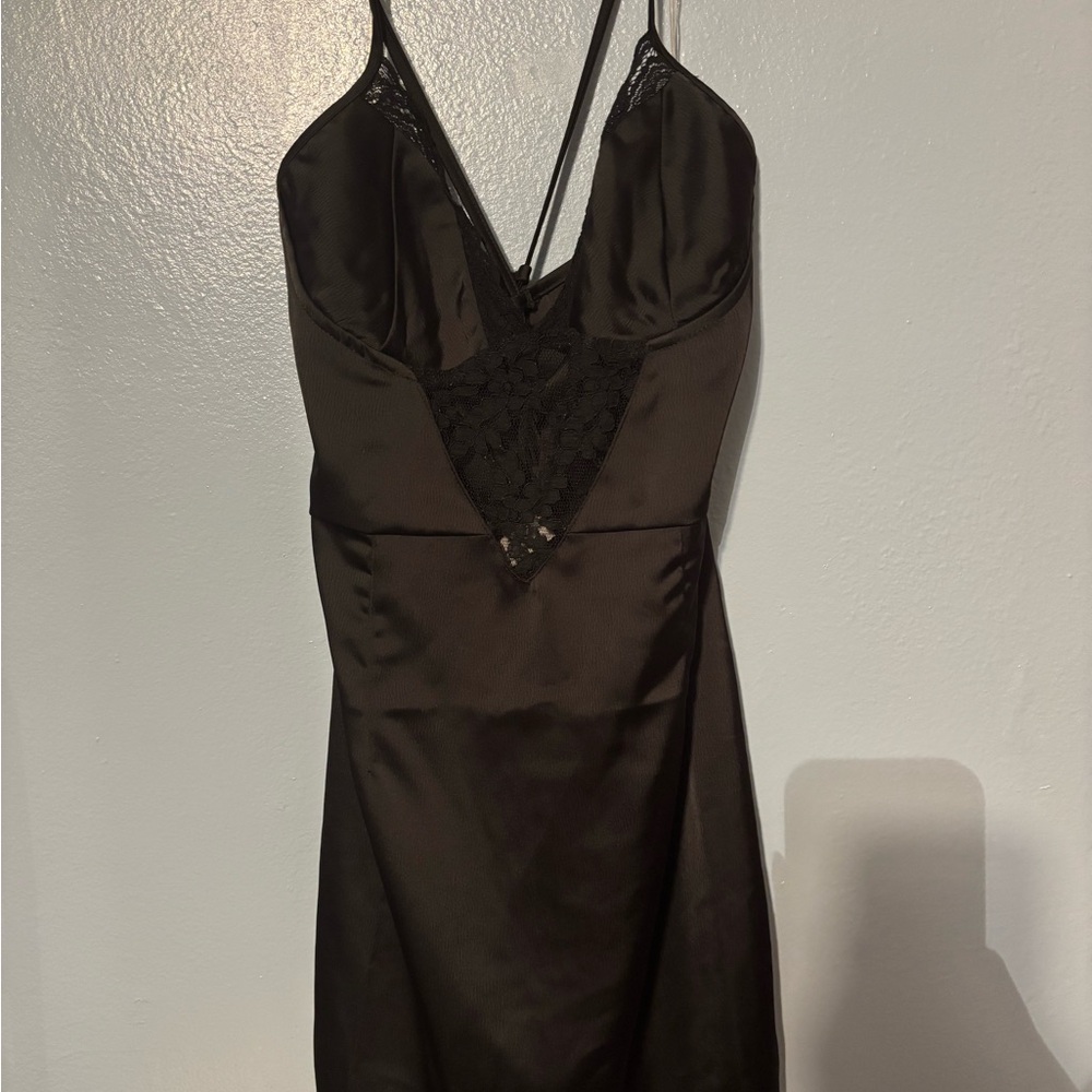 Elegant Black Lace Dress